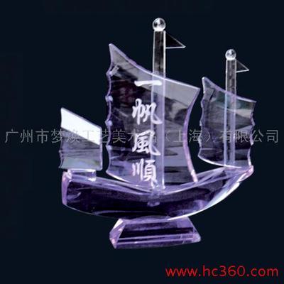 精致工藝，璀璨紀(jì)念 上海水晶模型紀(jì)念品——夢(mèng)煥工藝美術(shù)品的卓越之選